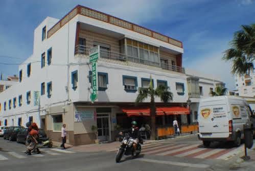 Hostal Facundo Tarifa Dış mekan fotoğraf
